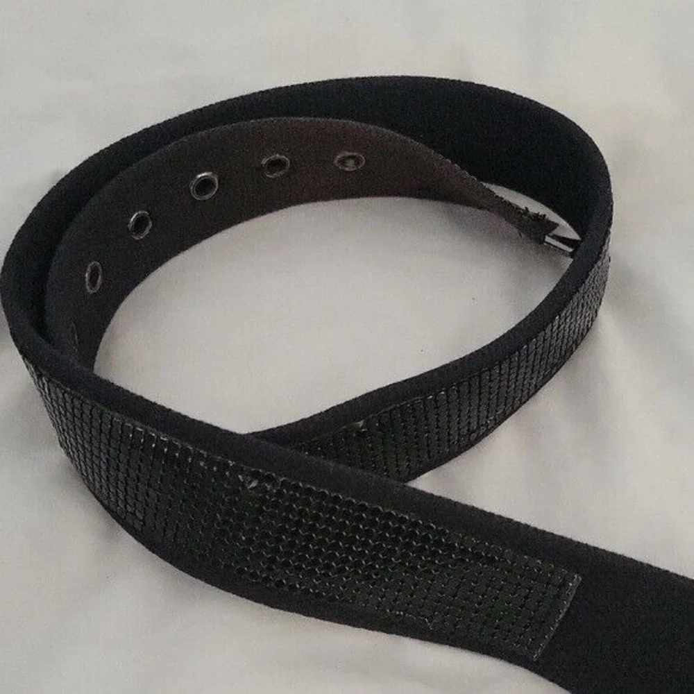 Chic Black Belt‎ Timeless Elegance 34